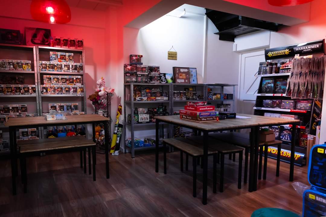 RPTStoreUK's tweet photo. So here's our exciting news, we have merged with 2 amazing businesses and we can now be found @NJAComicShop
Don't forget the selfie with Han Solo! 
#comicshop #toys #games #comics #collectables #TradingCards #warhammer #funko #Disney #harrypotter #DC #marvel #starwars #hansolo https://t.co/Kcja7883jo