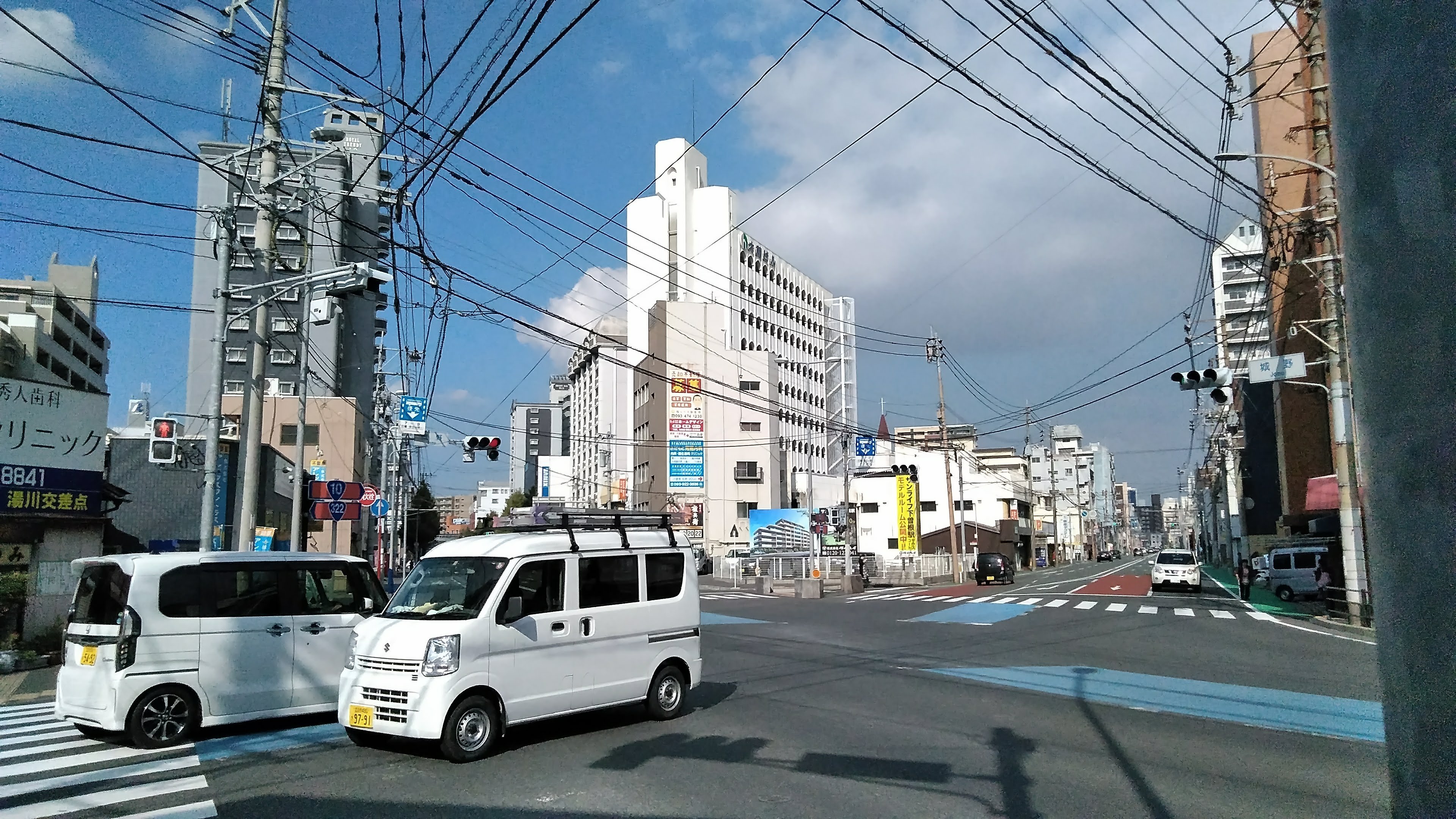 こいし商店 お店はjrやモノレールの城野駅からも徒歩圏内 ５ ６分 ですが西鉄バスも便利です １０番台 ３０番台 もしくは６番に乗って城野四角 じょうのよつかど で下車して徒歩２ ３分です T Co 4yunhkze7q Twitter