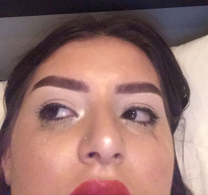 Me on social media vs real life https://t.co/PUSU3btxJq