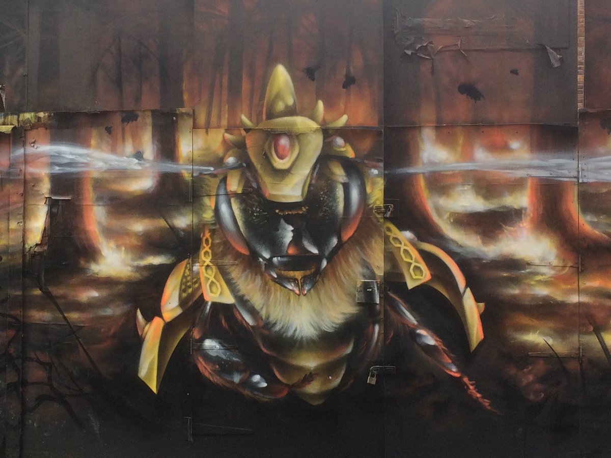 FiWilliams's tweet image. Sunny yellow themed day in the #SmartCity #Manchester despite the weather! ⁦@gidchester⁩ #SmartPlaces. Thanks ⁦@SpatialRachael⁩ for tour!