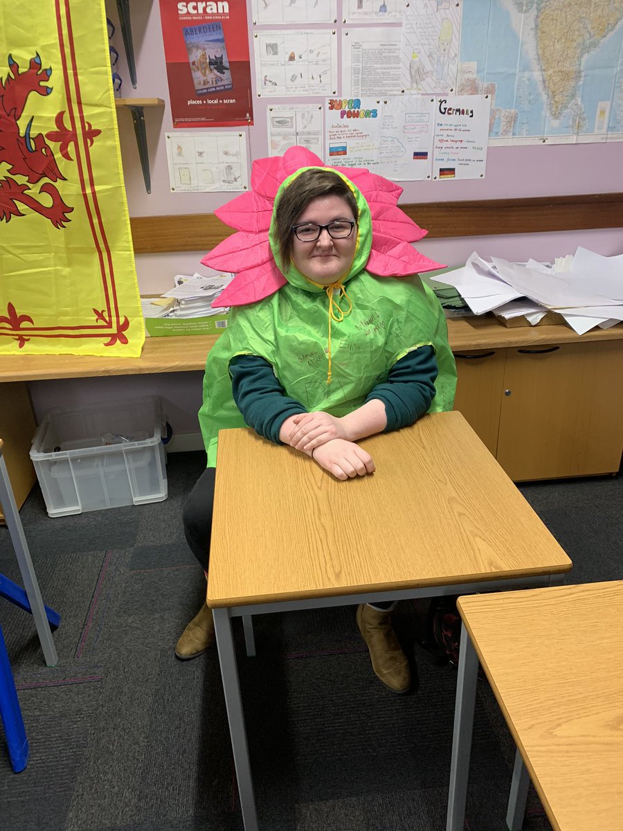 BrochStudents's tweet photo. Some of our S6 students wearing their ‘mix n match’ outfits to promote and celebrate our differences! #AntiBullyingWeek https://t.co/VCfy9ULwvm