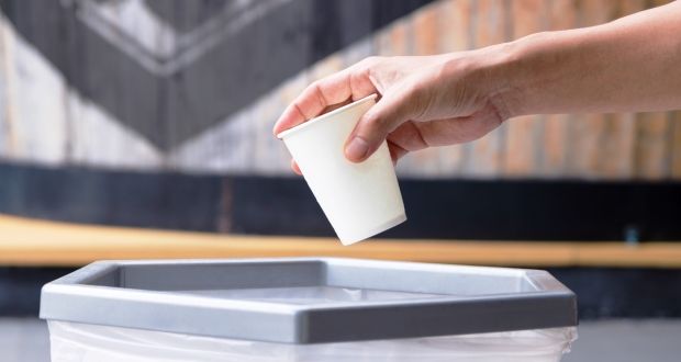 Car Dealer group bans single use plastic cups across 34 outlets

buff.ly/2Q7sr0Q
#motortrade #cars #motors #plasticfree