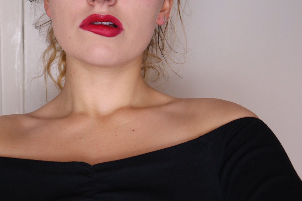 April63301918's tweet photo. Can I actually find a #realsugardaddy ?? Don’t DM and ask for a gift card I have brains 😘 check out my terms on my profile I just need to be actually spoiled 😭#sugardaddywanted #sugarbaby #sugardaddyscam #sugardaddyneeded #sugardaddyuk https://t.co/YF75cuUHF3