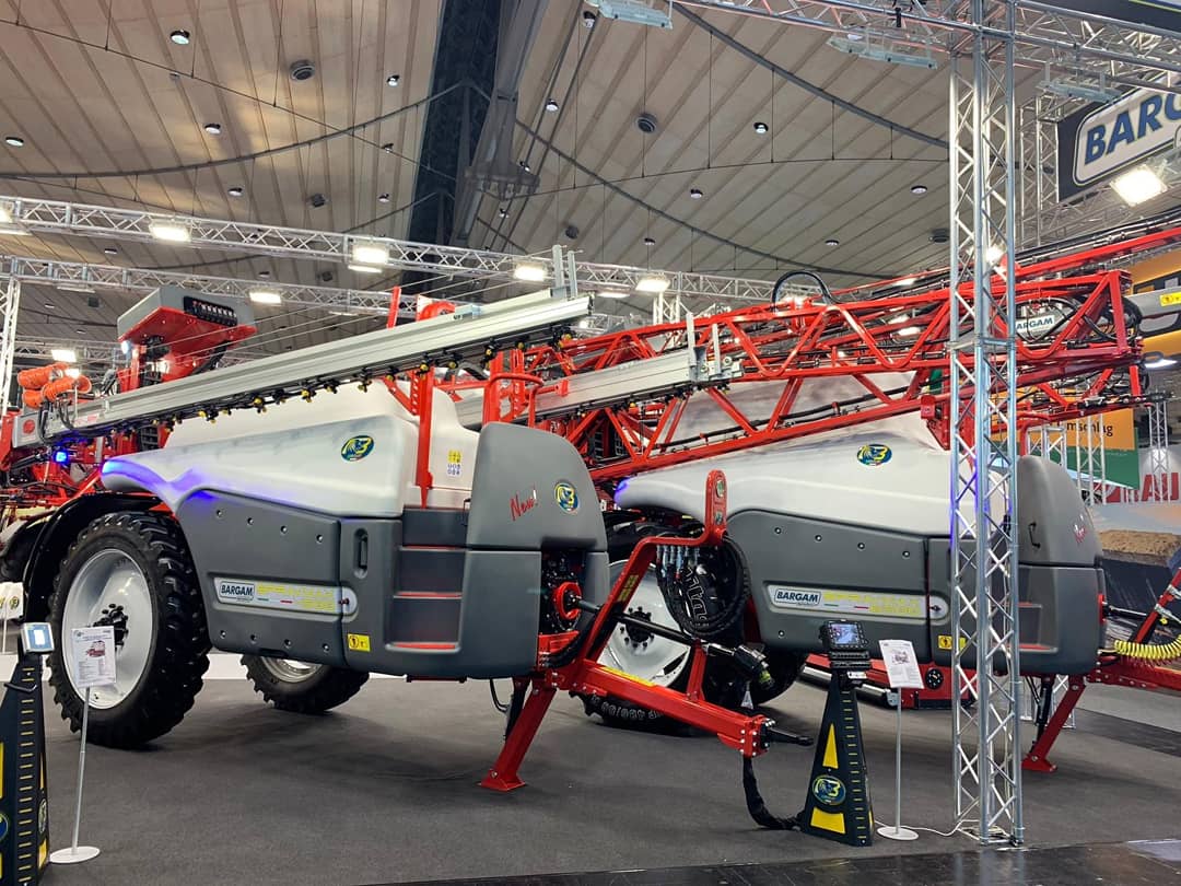 BargamAgri's tweet photo. Agritechnica 2019, Hannover.
SPRAYMAX Bargam:
The Future is Now!
#bgroup #bargam #agriculture #agricoltura #landwirtschaft #agritechnica #hannover #germania #germany🇩🇪 #farm #farmer #bauernhof #diserbo #boomsprayers #spraymax #macchineagricole #agriculturalmachinery https://t.co/vztEokbOBG