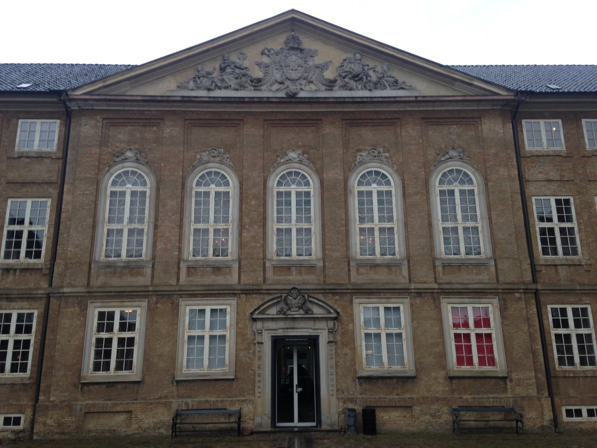 DarioCalomino's tweet photo. gloomy day in Copenhagen but very excited to visit the Danish Royal Collection of Coins and Medals at the @Nationalmuseet for the first time @GR_Festivals @RPCproject #numismatics https://t.co/kH56TanrQt