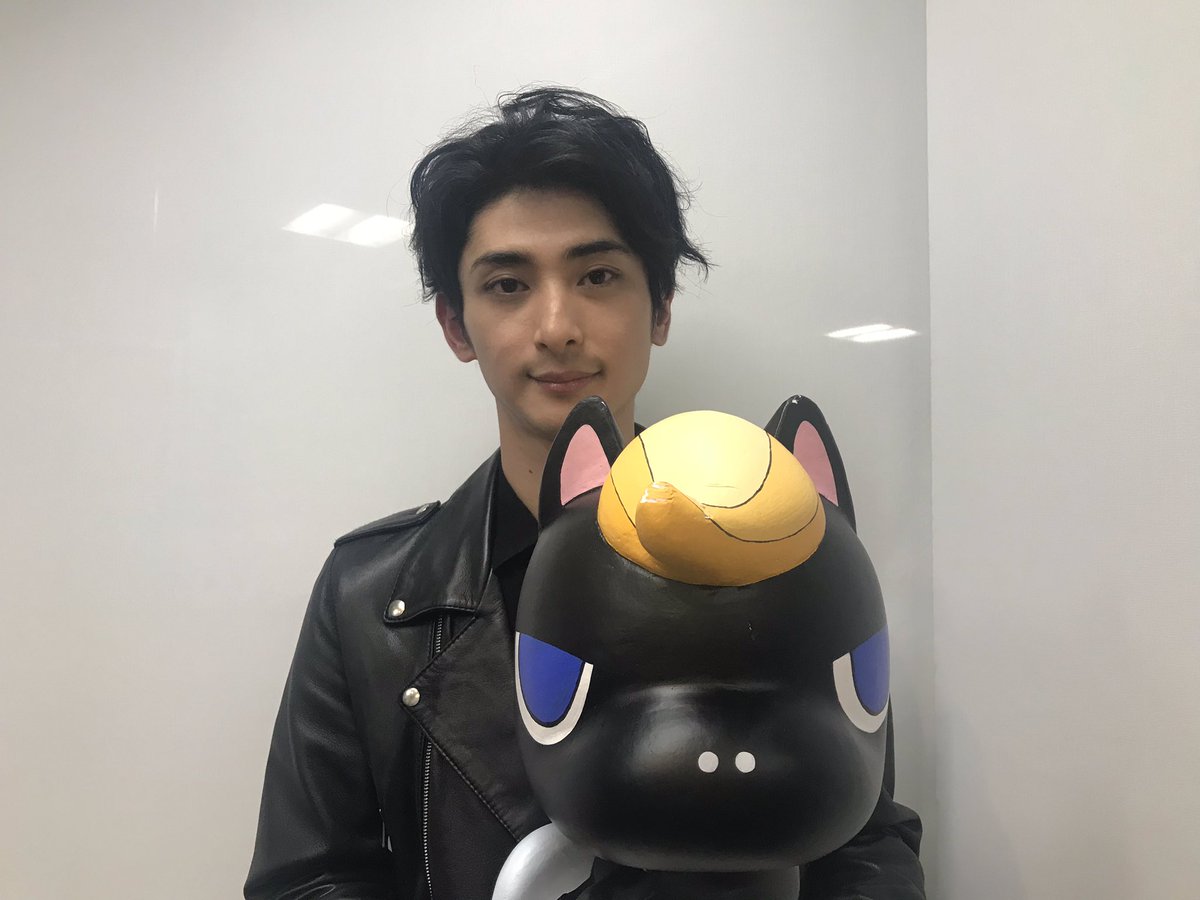 本日の #ラジオiNEWS パーソナリティは #古川雄大 くんです‼️✨✨
ラジコできいてね♪→http://radiko.jp/share/?t=20191112181500&sid=RN1 …
#radionikkei #radiko #お知らせラニィ