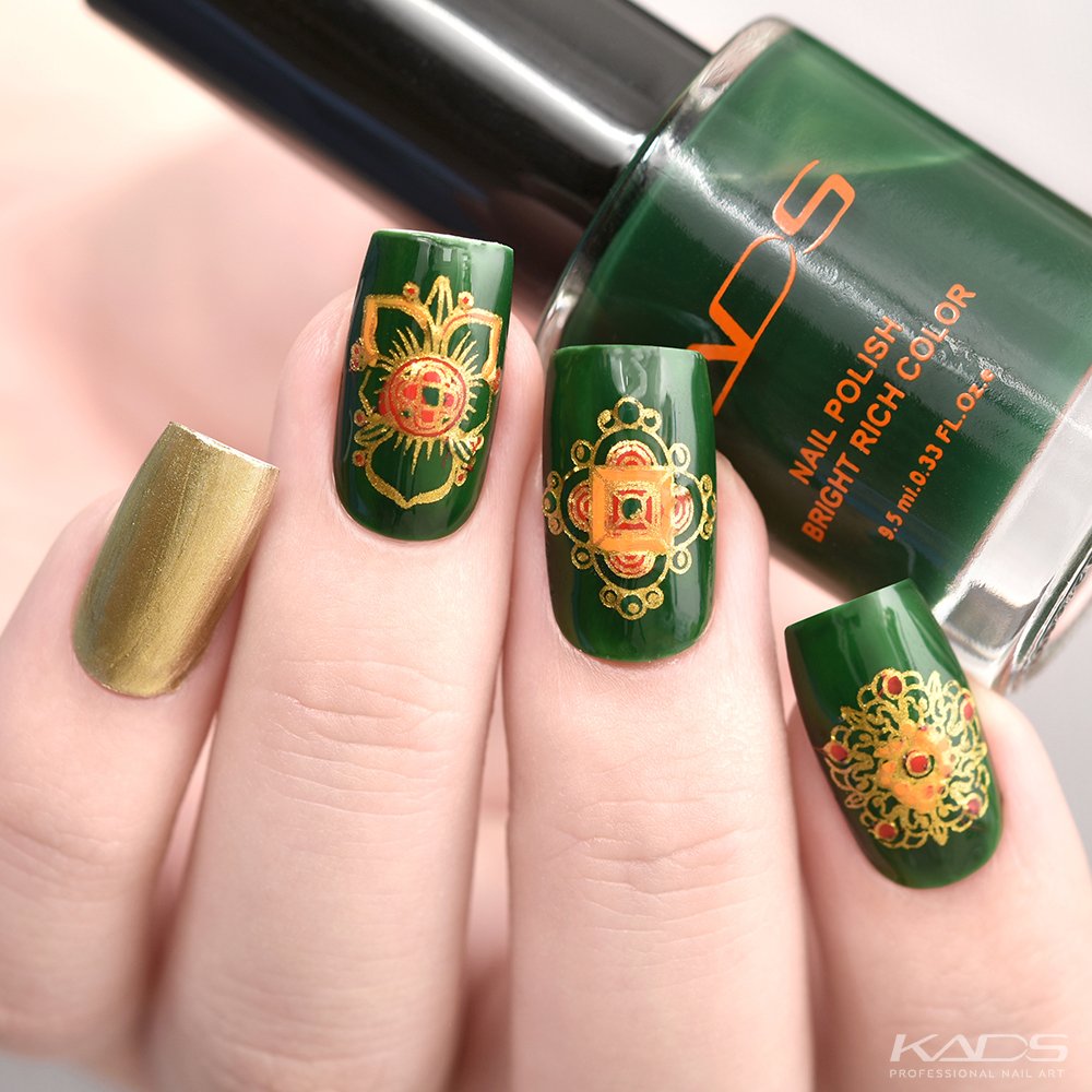 Kadsnailart's tweet photo. Nail design using KADS stamping plate Fashion 017 from AliExpress store(link in bio). #nails #kads #kadsnailart #nailart #nailfashion #nailwork #naildesigns #nailplates #kadsfashion #kadsfashion017 #nailpolish #nailartaddict #summernails #greennails #goldnails #patternnails https://t.co/I4l4eGPeTi