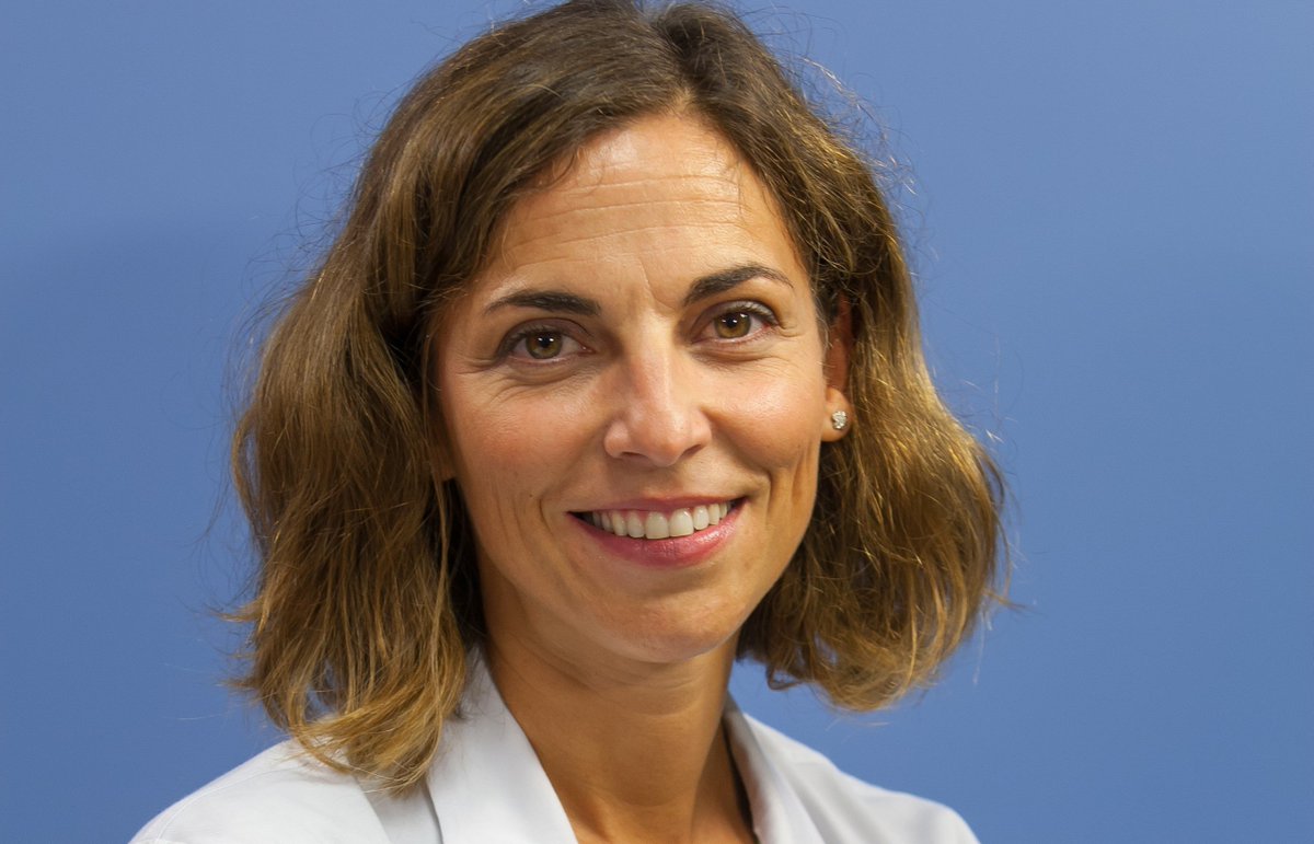La Dra. Leire Arbea (<a href="/larbeam/">Leire Arbea</a>) es la nueva directora de la Unidad de Educación Médica de #MedUNAV, que busca mejorar la calidad docente de nuestros profesores e impulsar la investigación en #MedEd, tan importante en la formación de futuros médicos.

👉unav.edu/web/facultad-d…