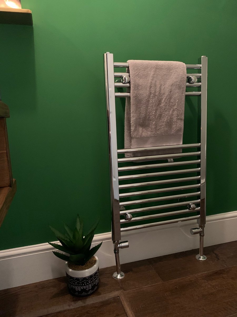 nwtdirect's tweet photo. Customer Install 2 of 4! Downstairs WC with Vanity Basin, Wall Tap & Chrome Heated Towel Rail! https://t.co/JfWK3psZpu #bathroom #WC #towelrail #interiordesign #featuremirror #design #homedecor #architecture #tiles #bathroomdesign https://t.co/q5vCIsm8hu