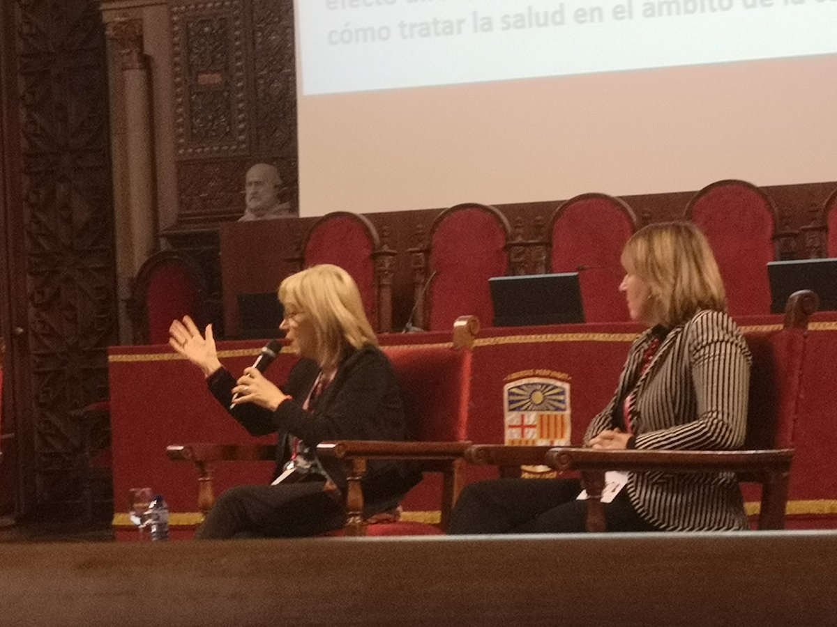 SilviaFores's tweet photo. @angeles_tejada @Randstad_es 'es fundamental que la empresa acepte las críticas constructivas sino se va hacia una rotación no deseada. Importante elegir empresa con tus mismos valores. Necesitamos aunar esfuerzos las mujeres' reflexiones importantes @Women360Congres #W360BCN19 https://t.co/R5J6BuM2fc