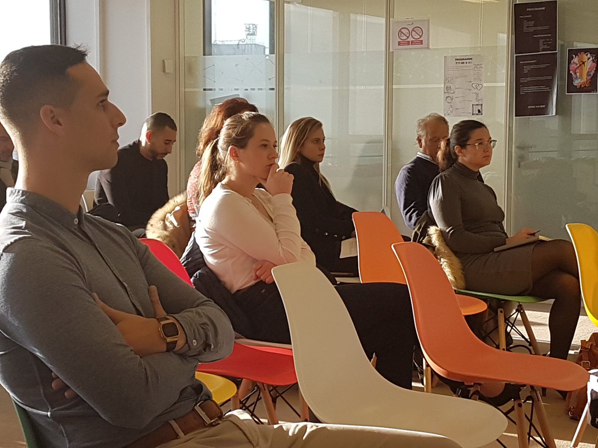sciences_u's tweet photo. Le "Petit déj’ Tuteur" a eu lieu ce jour. Rencontre avec les entreprises en #immobilier qui recrutent en alternance et en CDI nos étudiant-e-s en formation "immobilier" au sein du campus paris-Montrouge.
#immo #formations #alternance #cdi #étudiants #emplois #bachelors #mastères https://t.co/hdz4KMwKql