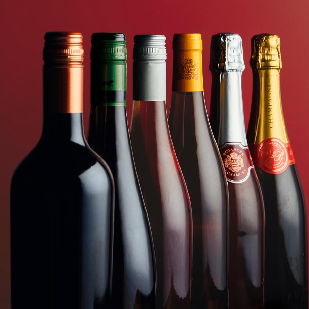 Twittwoooo12's tweet photo. Red, white or sparkling? Enjoy 25% off 6 bottles at Waitrose &amp; Partners, from our range of specially selected wine and Champagne, priced £5 or over. Offer ends 12 November.  #WeArePartners  #Wine  #Offer  #WaitroseAndPartners https://t.co/W0MjVGDmrJ