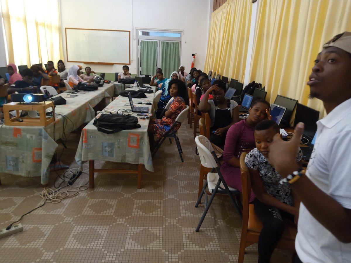 Franck_Akouete (@franck_akouete) on Twitter photo Jr1 : #GirlsMap4Tg
👉Présentat* de <a href="/girls_map/">GirlsMap Initiative</a> +projet OSM
👉Visualisat* data OSM
👉création 25 nouveaux cpte OSM
👉Installat* de <a href="/josmeditor/">JOSM</a>
👉Dessin sur calque vide
<a href="/aimee_sama/">AIMEE SAMA</a> <a href="/Honorable_Nath/">Nathalie SIDIBE🇲🇱❤✊💪</a> <a href="/falher3/">fatima alher</a> <a href="/soma_lea/">Léa Soma</a> <a href="/LyRacky/">Racky Ly</a> @fanevanjanahry
#OpenStreetMap #gisday2019 #GirlsMap Jr1 : #GirlsMap4Tg
👉Présentat* de <a href="/girls_map/">GirlsMap Initiative</a> +projet OSM
👉Visualisat* data OSM
👉création 25 nouveaux cpte OSM
👉Installat* de <a href="/josmeditor/">JOSM</a>
👉Dessin sur calque vide
<a href="/aimee_sama/">AIMEE SAMA</a> <a href="/Honorable_Nath/">Nathalie SIDIBE🇲🇱❤✊💪</a> <a href="/falher3/">fatima alher</a> <a href="/soma_lea/">Léa Soma</a> <a href="/LyRacky/">Racky Ly</a> @fanevanjanahry
#OpenStreetMap #gisday2019 #GirlsMap