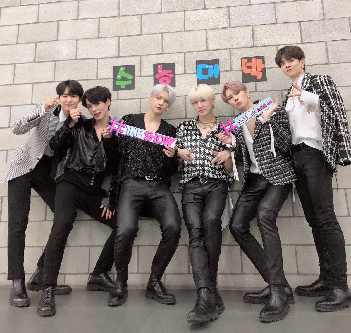 HANSE_LOVE's tweet photo. #VICTON1stwin 
와 진짜로 1등 한거 너무너무 축ㅎㅏ해요ㅠㅠ
너무너무 행복하다 https://t.co/XZHN9saq78