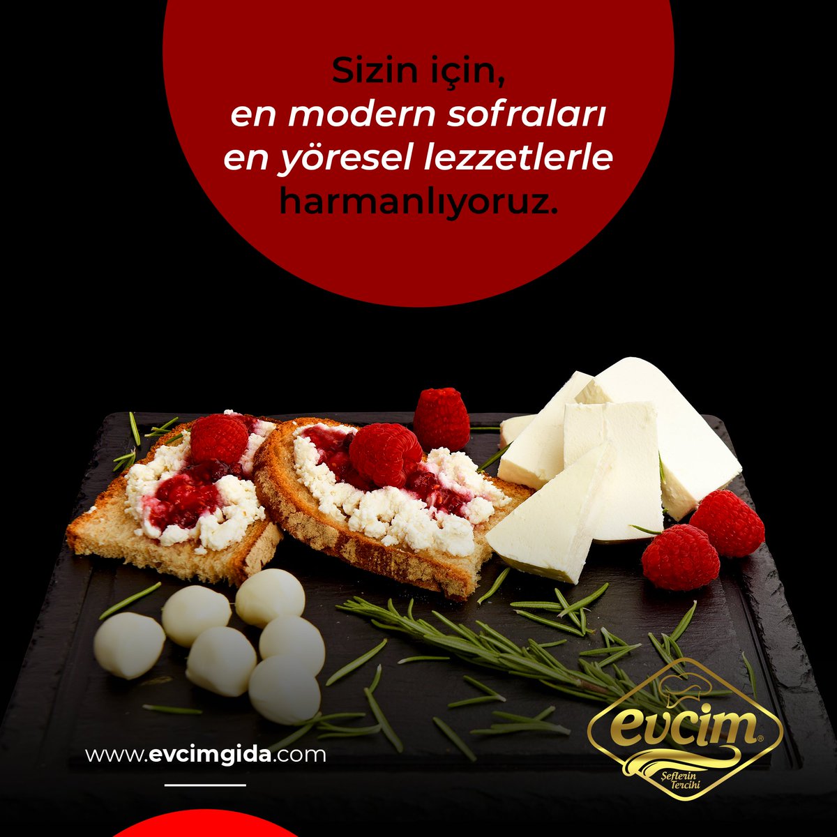 evcimsut's tweet photo. Katkısız, süt kokusu üzerinde, geleneksel tatlarımız en modern sofralarınızı lezzetiyle süslüyor. #gelenekseltatlar #modernsofralar #katkısız #doğal #kahvaltı #breakfast #brunch #sağlıklıbesinler #doğallık #lezzet #leziz https://t.co/zxWN7O8VNW