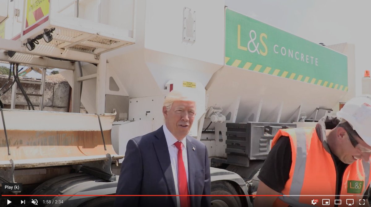 deferouk's tweet image. Oh, and a few outtakes from the filming day with L&amp;amp;S Waste. Well we can't all be Brad Pitt! ow.ly/ZWbI50x4Ga0