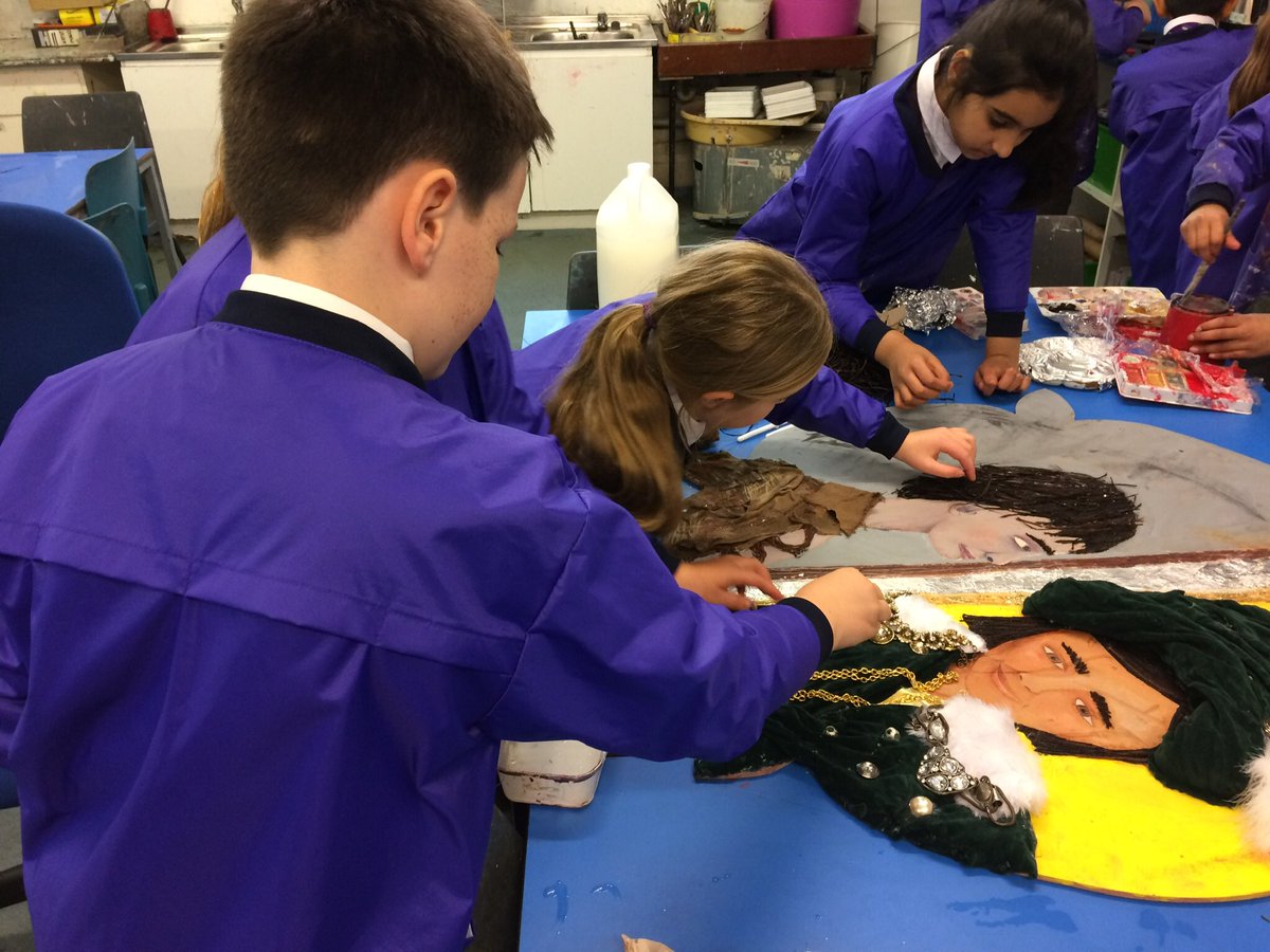 EPSArts's tweet image. The children have been busy working on the ‘Prince and The Pauper’ board, for this year’s production at ‘The New Vic’ Theatre. See it in situ at The New Vic! @EdenhurstSchool #EPSInspire