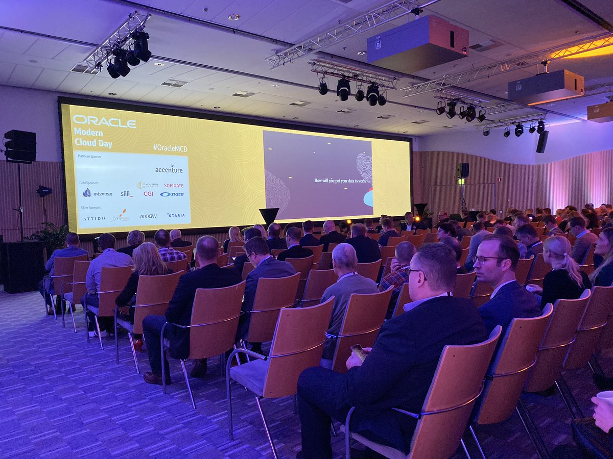 Tunnelma katossa tänään #OracleMCD 💥

Päivän kolme sanaa, nopeus turvallisuus ja kumppanuudet! ✨