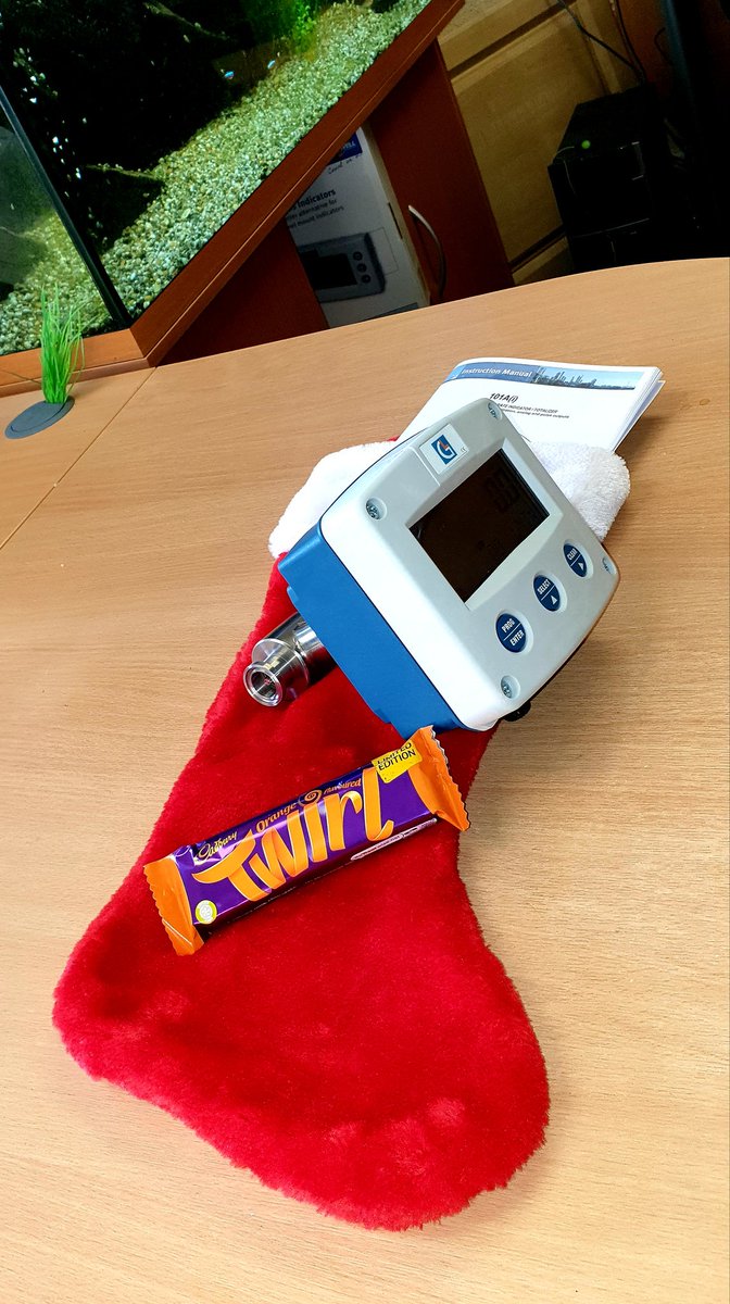 Free Orange Twirl going out with all Orders from today ( whilst stock lasts ) #flowmeters #fluidwell 

Please Retweet &amp; Follow for a chance to win  10 x Orange Twirl Bars . Winner will be announced on Monday 2nd December .