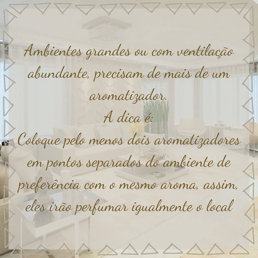 Dom03705594's tweet photo. Na dúvida de como perfurmar ambientes grandes?
Dica da Dom
Tenha mais de um aromatizador no espaço.
Coloque-os em pontos distantes do cômodo, assim irão perfumar de forma uniforme todo o local.

#domperfumariaparacasa 
#difusordeambiente 
#dicasdecasa 
#dicas 
#suacasamaisbonita https://t.co/pHma2pTG6T