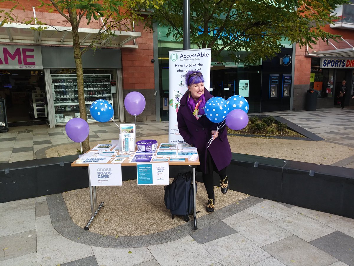 Purple Tuesday in Stevenage town centre today. Come and have a chat @CrossroadsHertN <a href="/nesa_1/">vanessa perkins</a> #carers #accessable