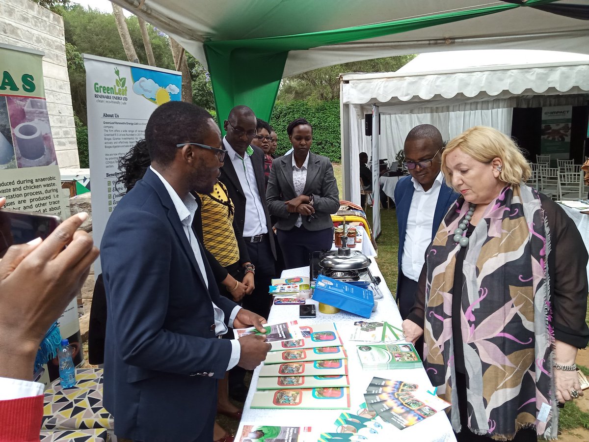 timmungai5's tweet photo. With @AICS_Nairobi &amp; @E4Impact sharing @KBiogas impact stories with the Italian Vice Minister of Foreign Affairs and International Cooperation https://t.co/gHZ2MUYmUK