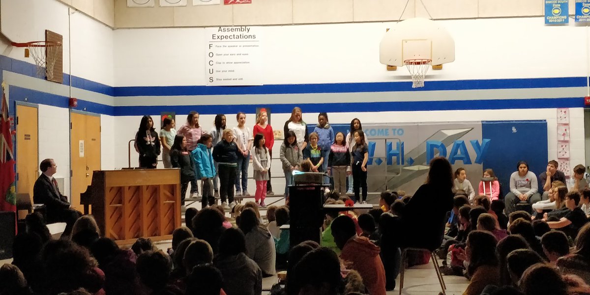 Mme Beatty tweet media