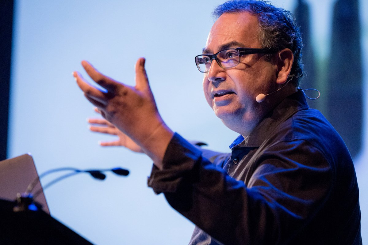 UniRdg_Typo's tweet image. We are pleased to announce the appointment of Fred Smeijers as Professor in Typeface Design. Fred brings to the Department a distinguished track record of teaching, practice and research, and we are excited to have him join us. Welcome, @FredSmeijers! (Photo: Michael Bundscherer)