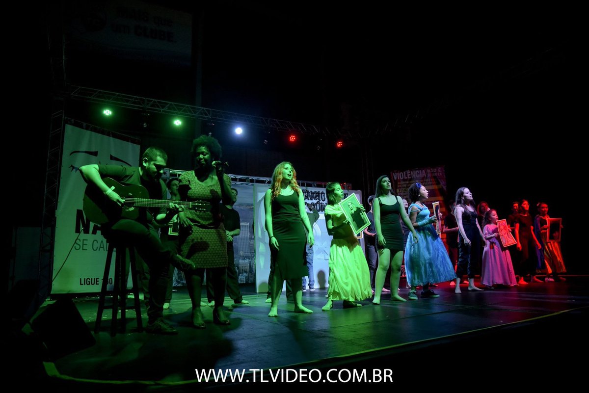 ✨ Baile das equipes - Escolha da rainha 2019 ✨

<a href="/OficialLML/">Los Mucho Locos</a> - A verdade precisa ser exposta.

👑 @brunna_biron