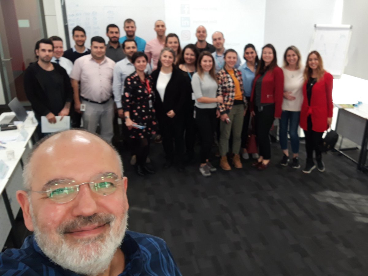 Dün ve bugün #İstanbul Şişecam'da  #stratejikdüşünme oynadık, çalıştık, konuştuk.. çok keyifliydi.. <a href="/akilevi/">akilevi</a> <a href="/pasabahce/">Paşabahçe</a>