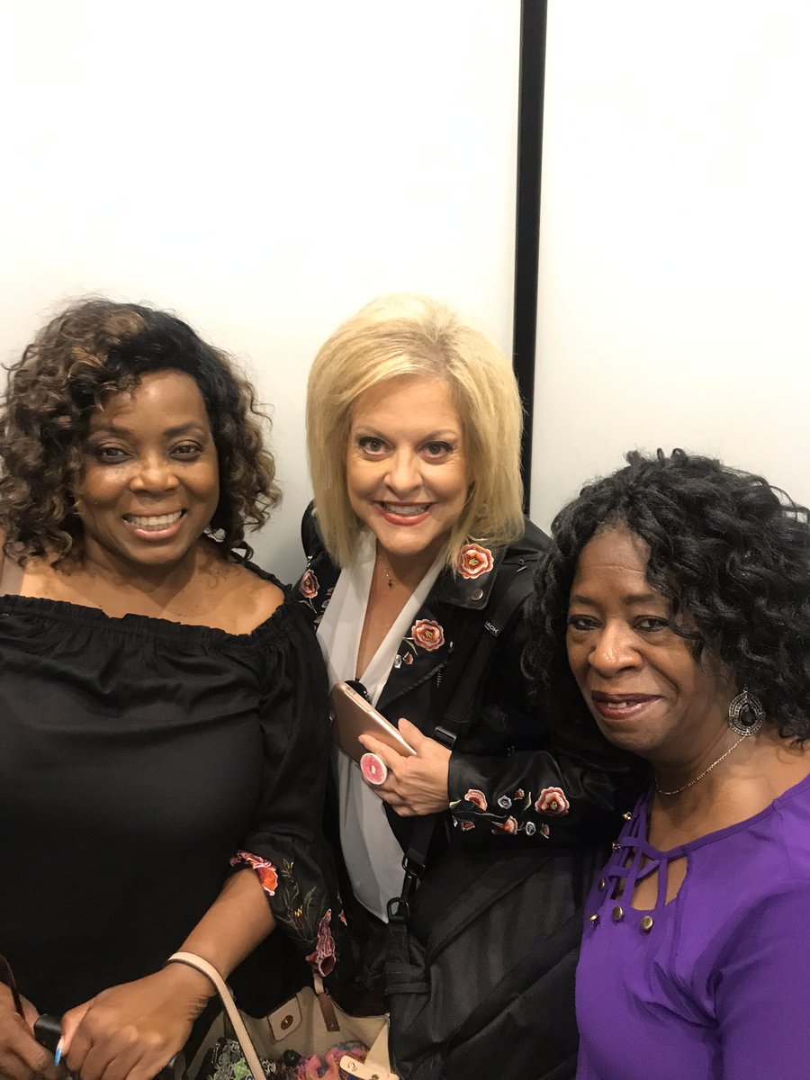 pj_Simon's tweet photo. @NancyGrace @TamronHallShow @tamronhall Just watched you.   Great show.  This is when we were headed to day 2 of @tamronhall.  Sending love from Delaware. https://t.co/tD0l3Qv6Va