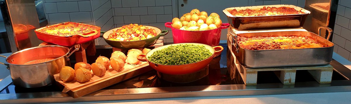 Another brilliant day with some brilliant food <a href="/QueenMarysSch/">Queen Mary's School</a> <a href="/chefbenji64/">Ben Cook</a> <a href="/OliCullers/">Oli Cullingworth</a> <a href="/Rachael48432853/">Rachael Wilson</a> <a href="/mossluke/">Luke Moss</a> <a href="/HalesMaurizio/">Maurizio Hales</a>