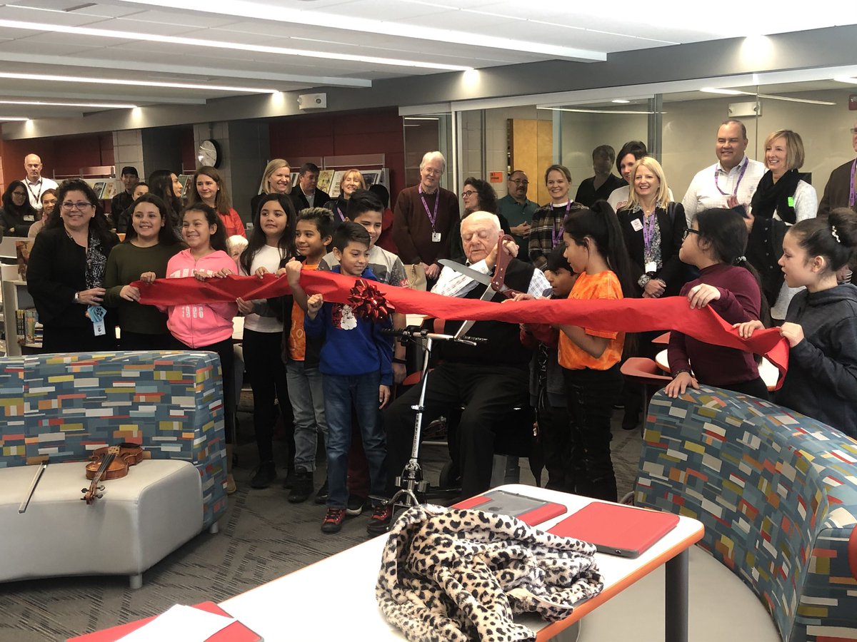 <a href="/barrington220/">Barrington 220</a> <a href="/SunnyHill220/">Sunny Hill Elementary School</a> <a href="/Barrington220EF/">Barrington 220 EF</a> #transformation Thank you for our beautiful new library learning space!