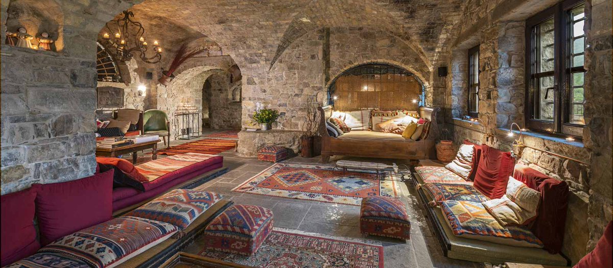 Mandaley tweet media