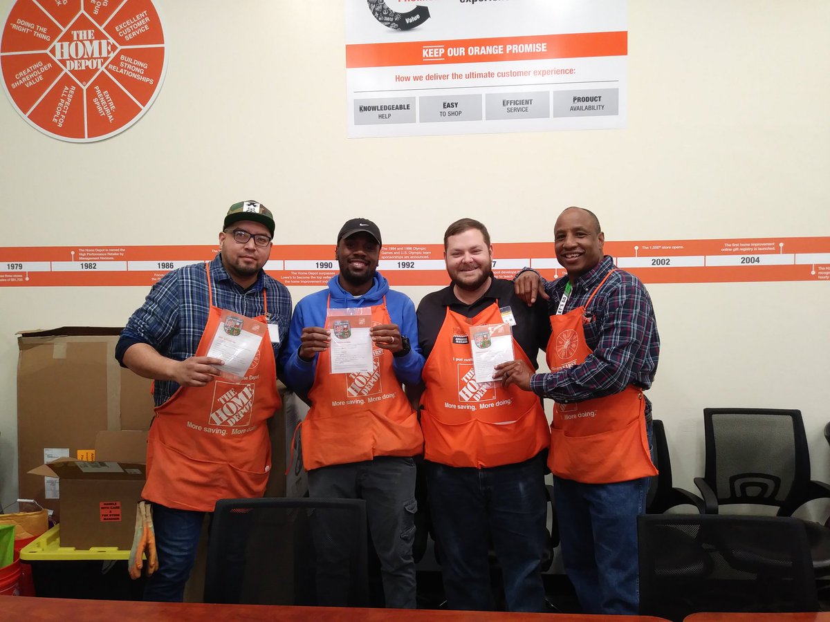 natallie_rendon's tweet photo. Here at #thegreat3008, appreciating Mike12, Robert, and Dominic for representing fantastic Home Depot values.  We appreciate you guys! @andrewschilli @MichaelL3008 @blackmax69 @GeoffRandallTHD https://t.co/89fOum1F6P
