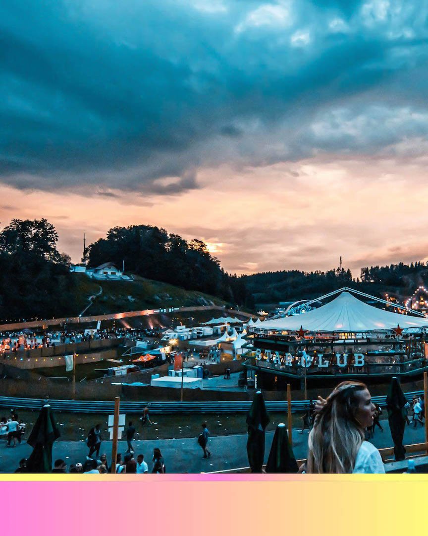 ElectricLoveAUT's tweet photo. Sundown over #ELF19

#ELF20 #ReadyForIt https://t.co/MSL9mV0SL9