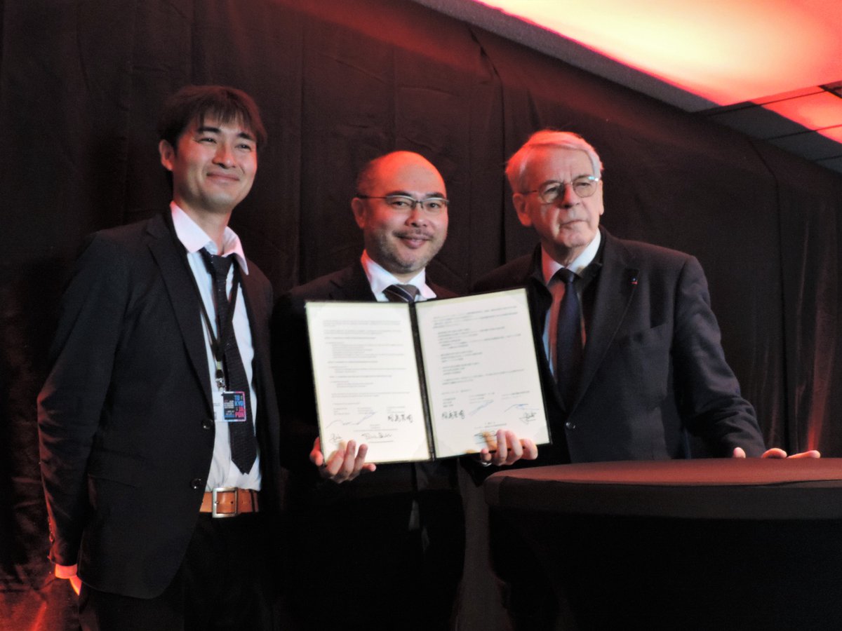 Beau bilan pour ce 35ème <a href="/SITV_Colmar/">SITV Colmar</a> : environ 20 collectivités locales et entreprises japonaises 🗾, près de 30 000 visiteurs, des animations tout au long du week-end, et la signature renouvelée de l'accord entre les villes de #Takayama et de #Colmar. 👏