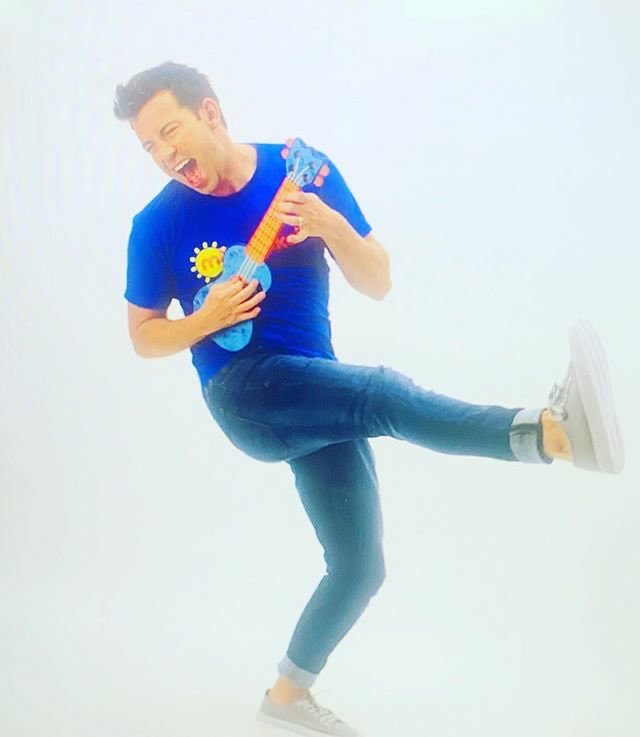 Derek is here tomorrow morning from 6.00am with all your milkshake favourites! Set your alarms so you don’t miss it!