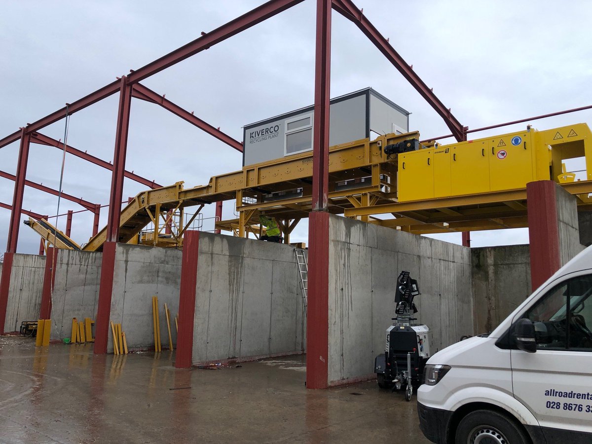kiverco's tweet photo. This week's Kiverco installation at @EISWaste Aberdeen. We're experiencing some wet conditions to say the least but all going to plan! #builtwithbackbone https://t.co/VkZbT8GRyg