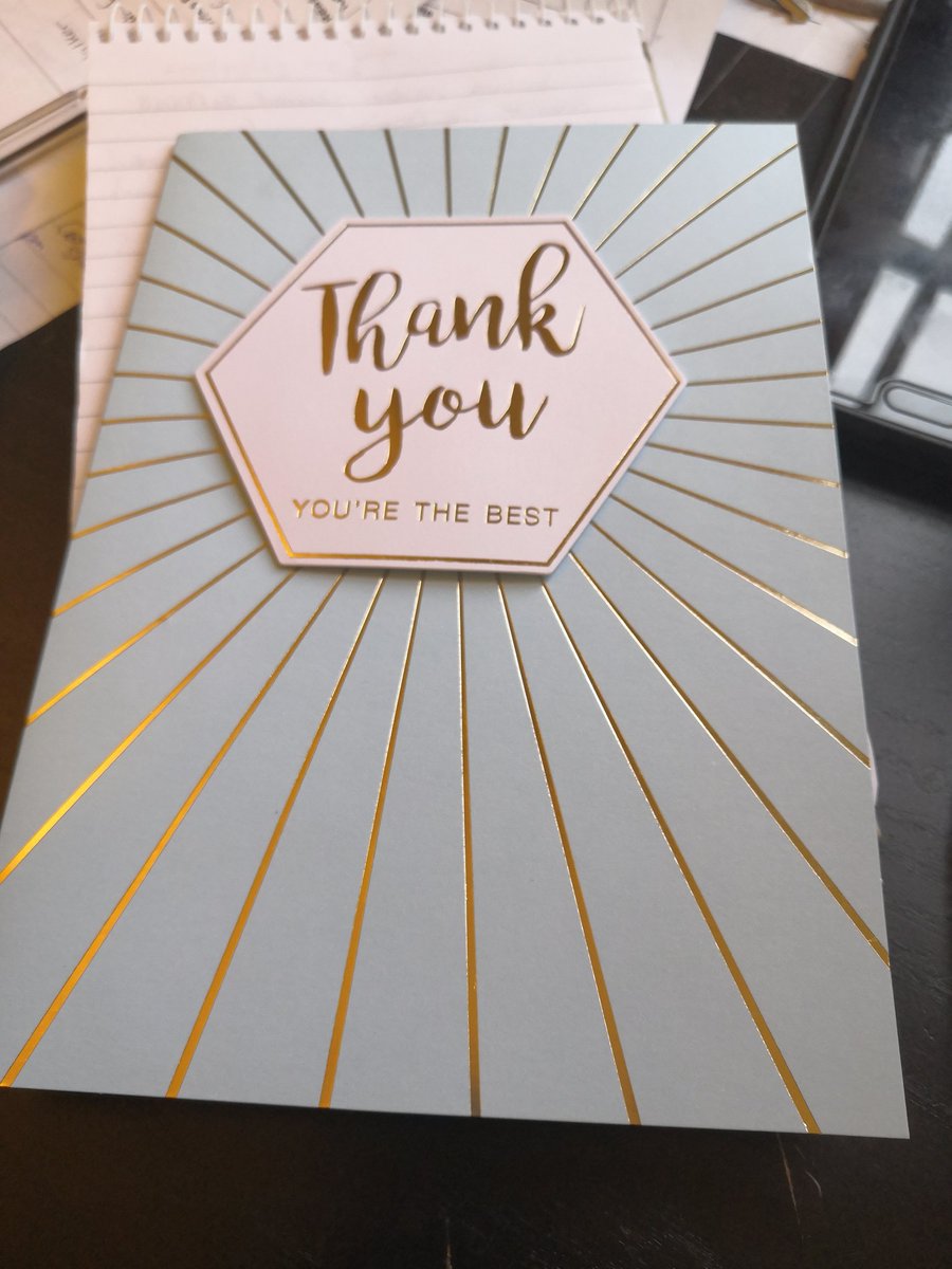 KtbobbleS's tweet photo. Was feeling a bit downcast today and some clients came in with chocs and a card! #MADEMECRY #arhhhh https://t.co/adtVIGp5IQ