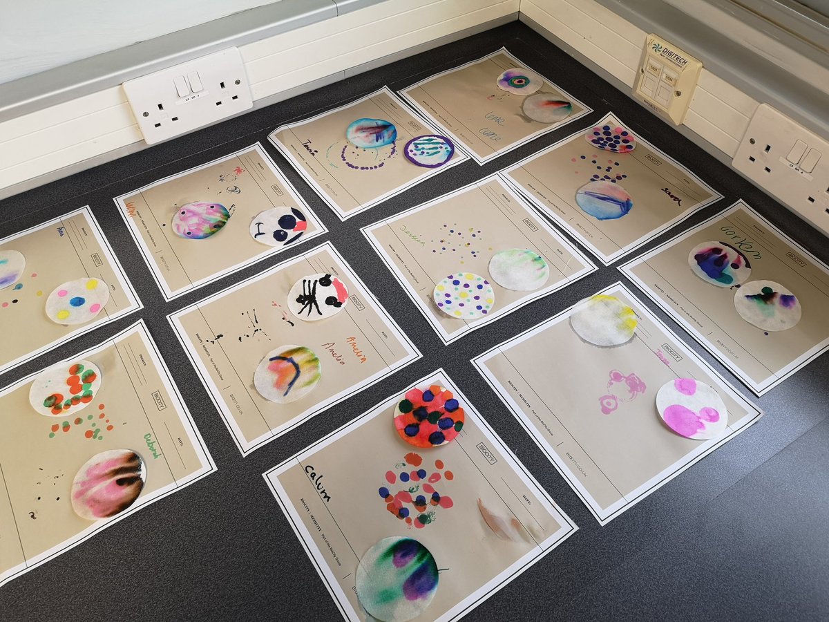 PioneerGrp's tweet photo. Had a fantastic morning with @williambooth_, learning about #chromatography, #plastics and the water cycle at this month's #Lab_13 workshop @IgniteFutures #Hometothecurious https://t.co/7RX0FCm6EA