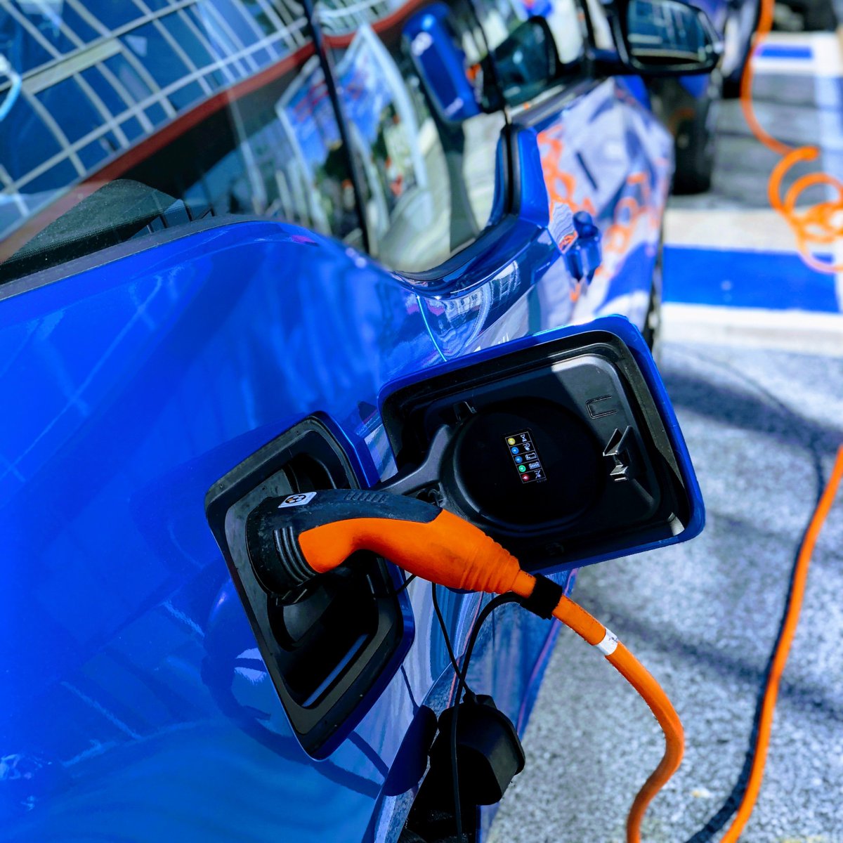 This study by What Car? demonstrates that car owners are concerned by the reliability of hybrid cars. We have delved deeper into these purchasing concerns. 

Speak to one of our experts for more. <a href="/rkearney84/">Russell Kearney</a> 
#Honda #Tesla #Mini #SUBARU #Kia #Toyota  

bit.ly/2OhmL1N