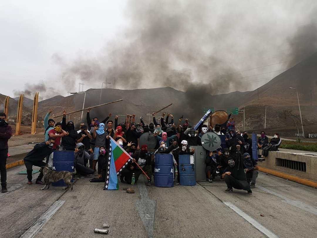 pekita27's tweet image. Foto del día ,Salvador Allende a lo #vikingos  #Antofagasta