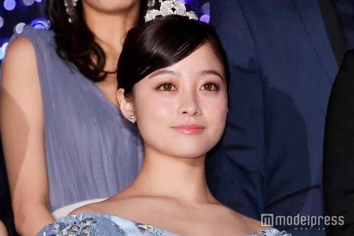 「お姫様」という言葉がとても似合う橋本環奈ちゃん！
