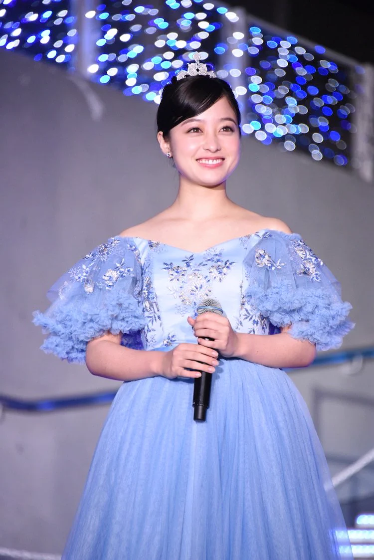 「お姫様」という言葉がとても似合う橋本環奈ちゃん！