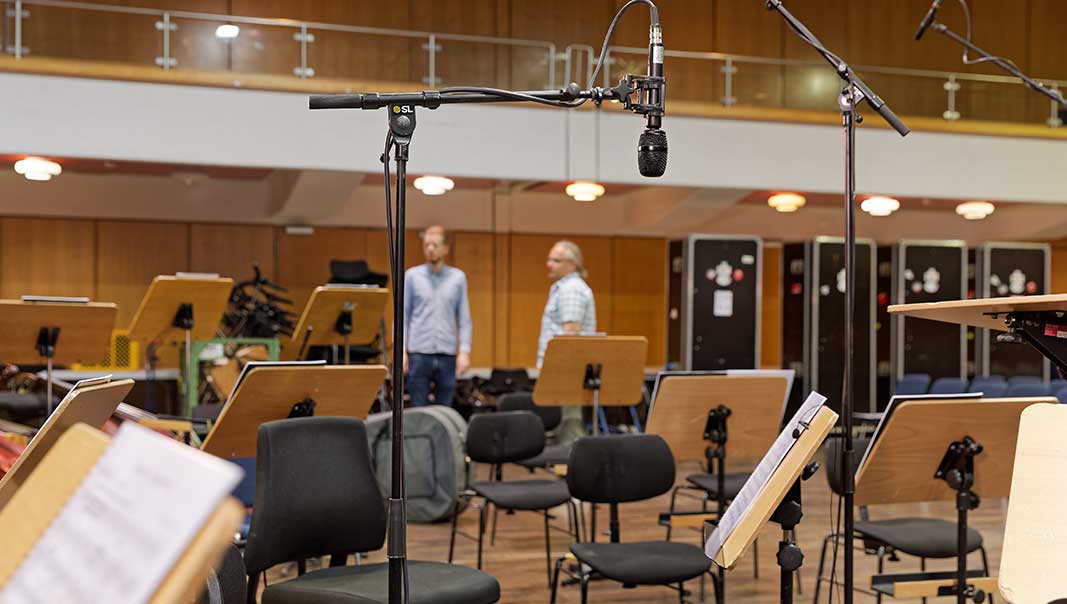 instalia_eu's tweet photo. Los #micrófonosAMBEO de @SennheiserUSA presentes en la grabación de la #Orquesta de #Beethoven de #Bonn. Un proyecto para niños y adolescentes en el @lvrlandesmuseum 👏https://t.co/z526TObNiw👏En #magnetron
#MicrofonosAMBEO #micrófonosSennheiser #AudioPRO #CumpleañosBeethoven https://t.co/gMRVVwXqTR