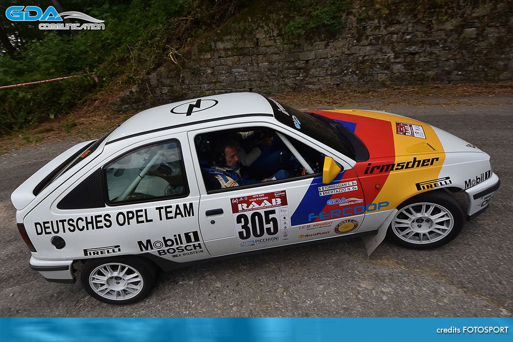 gda_comm's tweet photo. Un'ultima volta, al Valpantena, per Bertazzo - #GDACommunication #NicoBertazzo #OpelKadettGSI #RevivalRallyClubValpantena - https://t.co/a3g6RtCuBw https://t.co/VW95vAbFsA