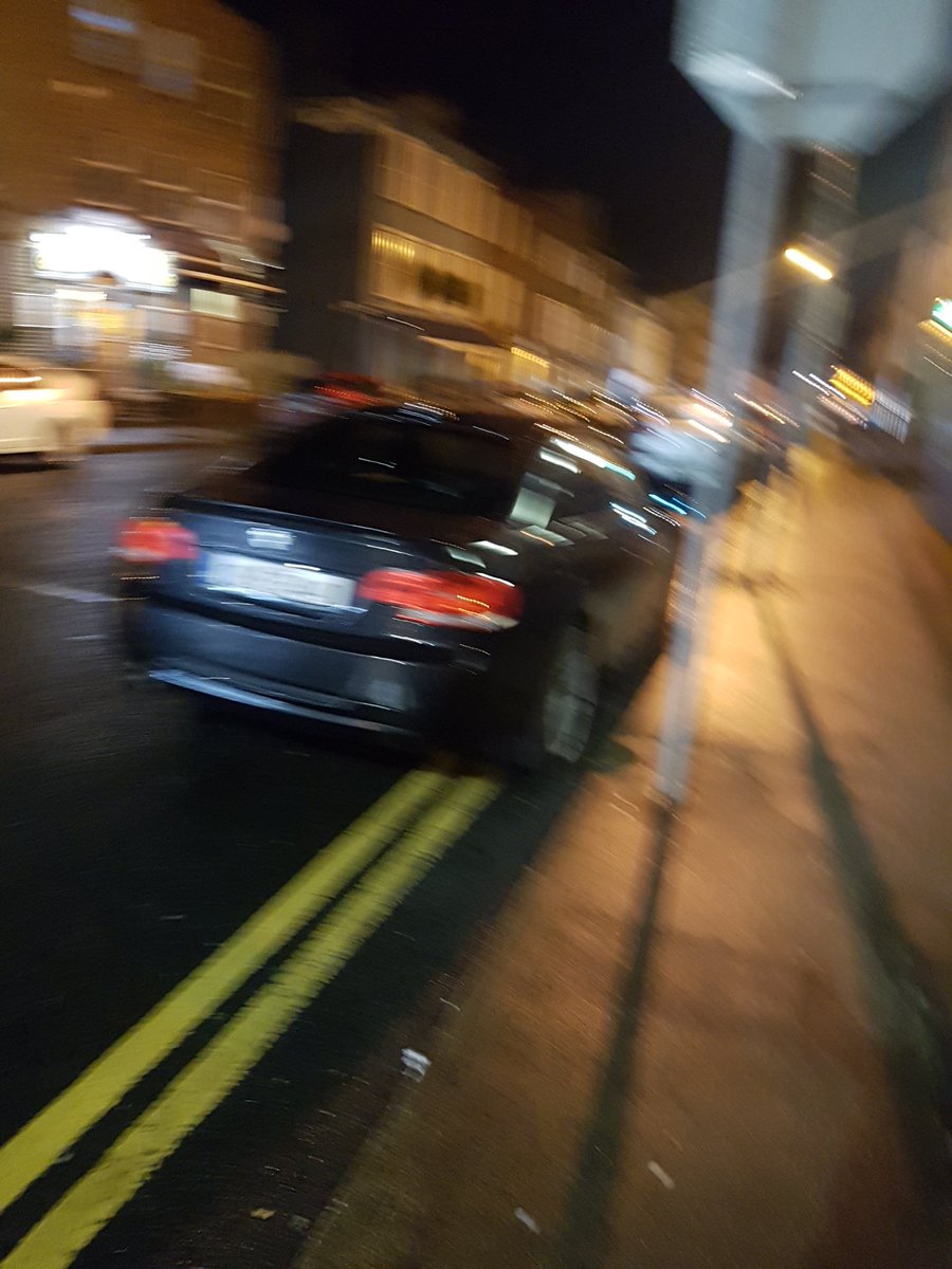 MacL0ve's tweet photo. Was at the pedestrian meeting last night and it didn't surprise me to see this on the way to the car (yes I drove) sorry about the image quality but parked on double yellows on a corner. @LKBlockers #fixlimerickparking https://t.co/d511Ptecr3