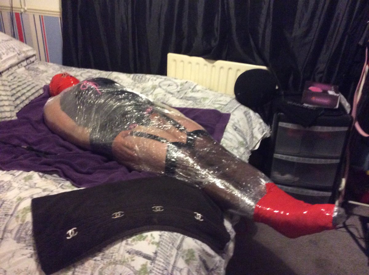 Jo69Oldskool's tweet photo. A sissy slut wrapped up and ready for mistress to play with  #jomistressjo https://t.co/zj0cHWmtRT