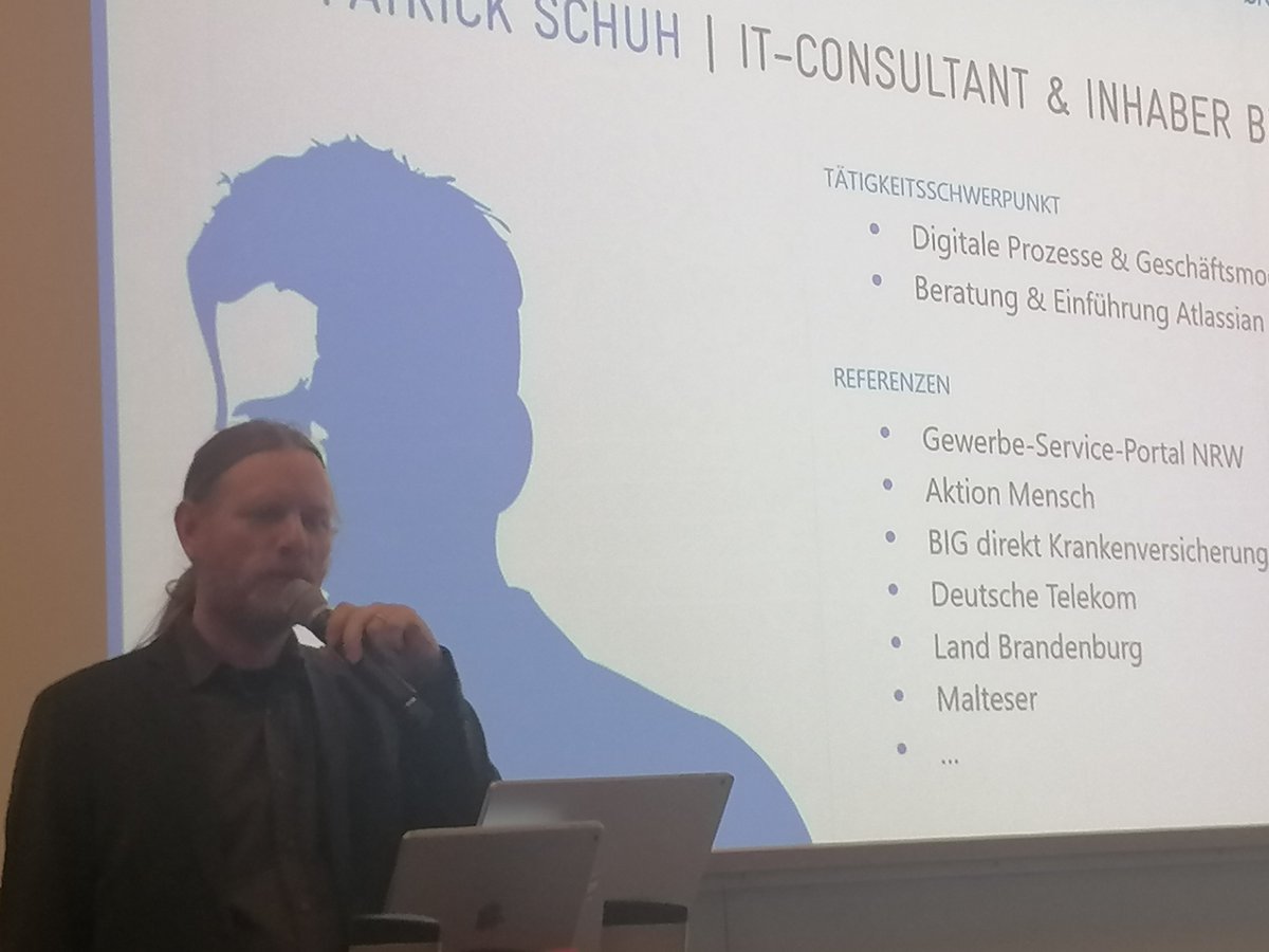 publicplan_GmbH's tweet photo. Weiter geht es beim Anwendertag mit dem umfangreichen Portal https://t.co/Ag46VX5ja5. Unser Kollege Marc Olejak und Patrick Schuh von der @brainbits_gmbh gehen darauf ein, wie Behörden mithilfe einer #Jira-Anbindung zusammenarbeiten. #Drupal4eGov https://t.co/Ov6mGtYhPo